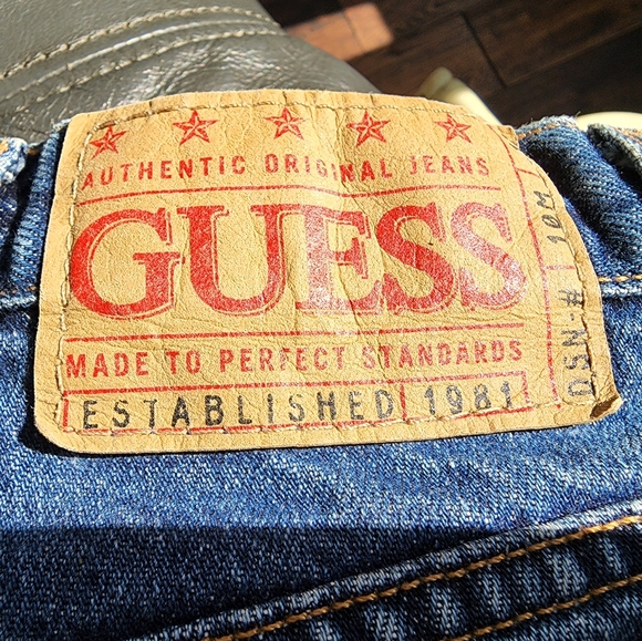 Vintage Guess Jeans size 29 - Picture 7 of 11